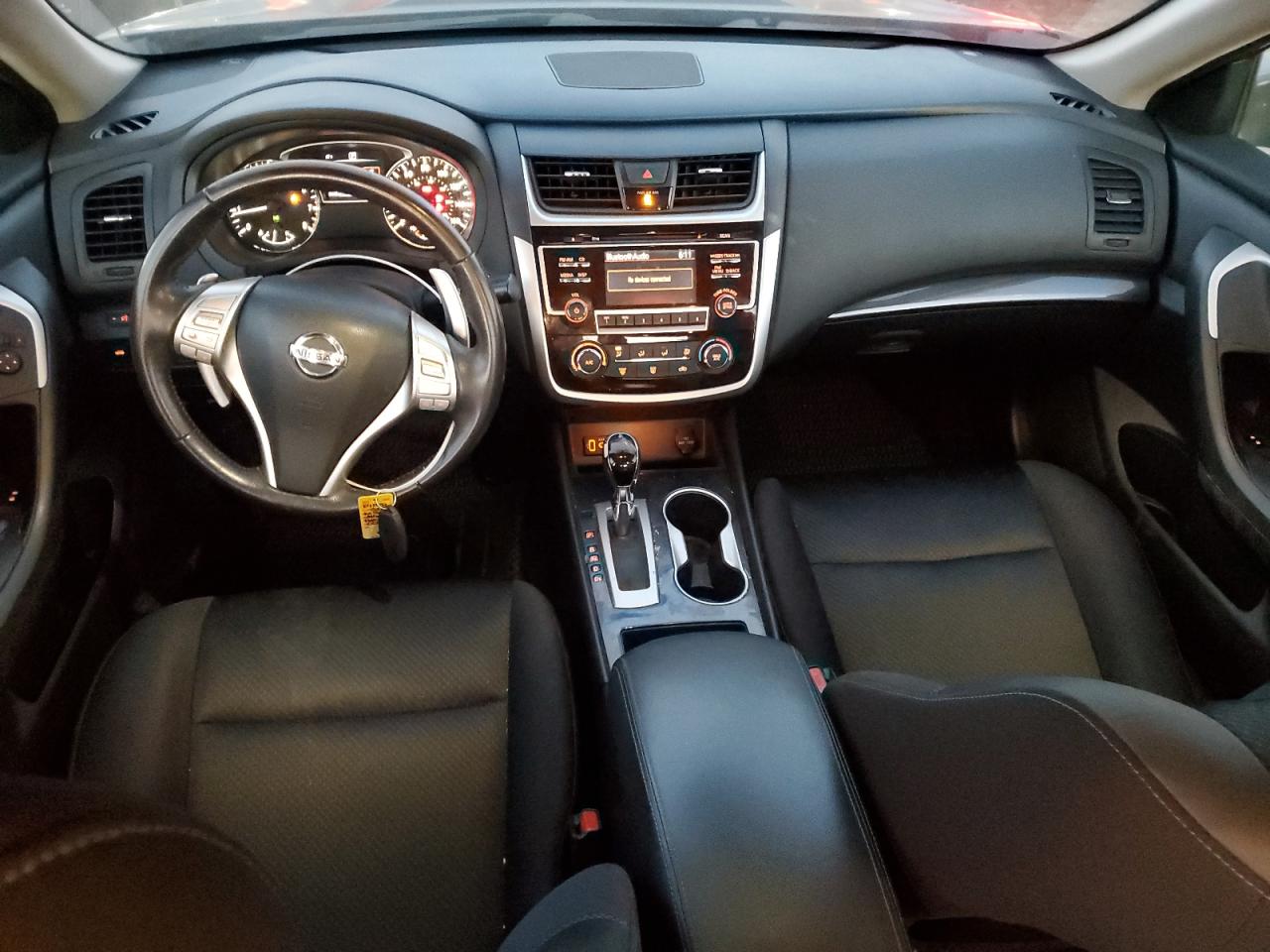 2018 Nissan Altima - Image 8