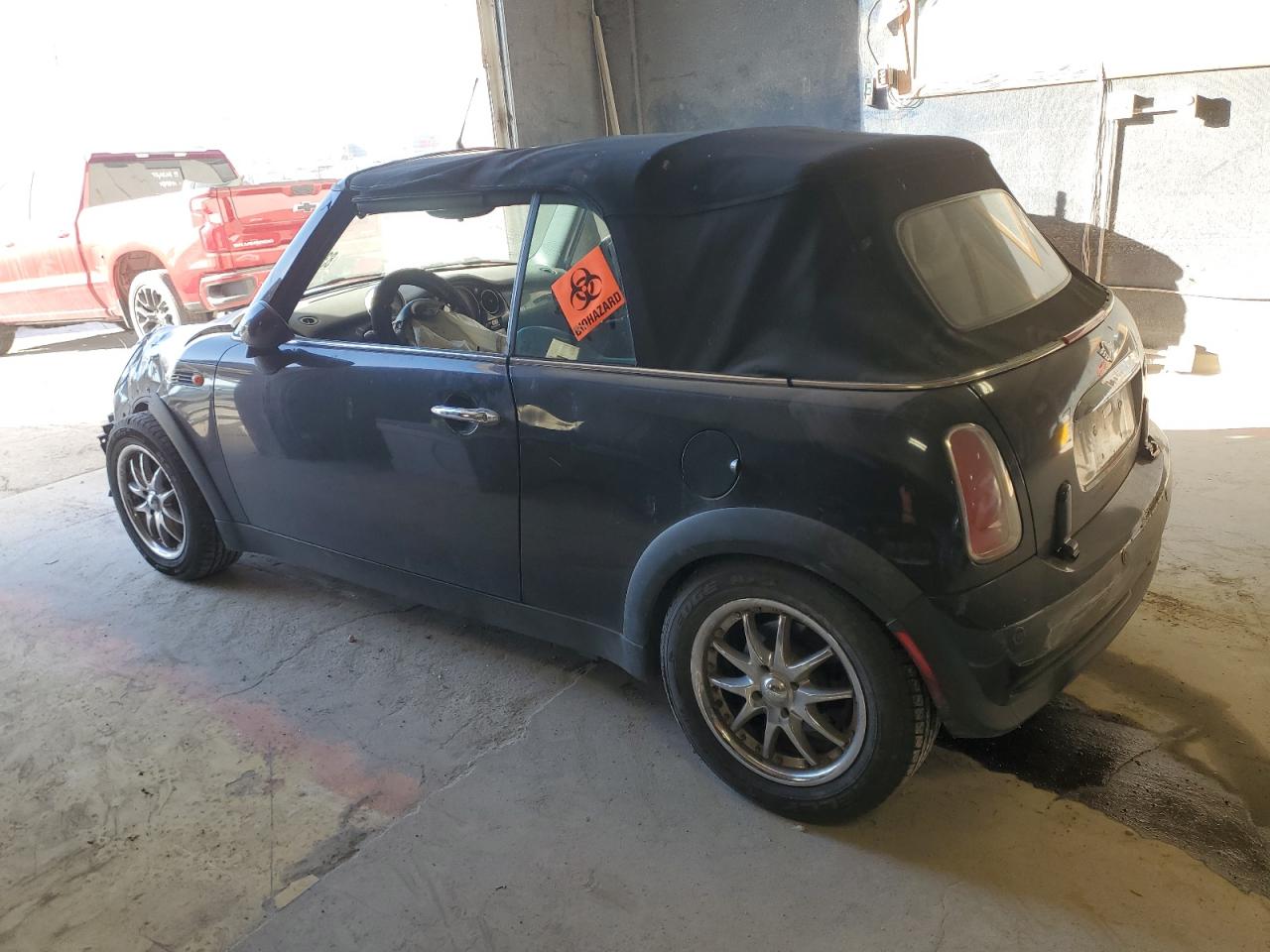 2005 MINI Cooper - Image 2
