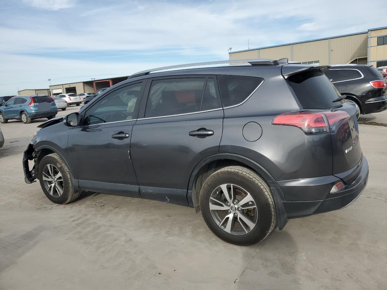 VIN JTMWFREV0HD106454 2017 TOYOTA RAV4 no.2