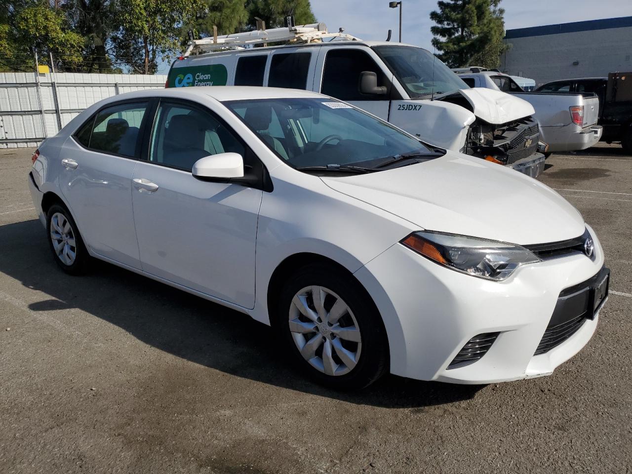 VIN 5YFBURHE8GP528726 2016 TOYOTA COROLLA no.4