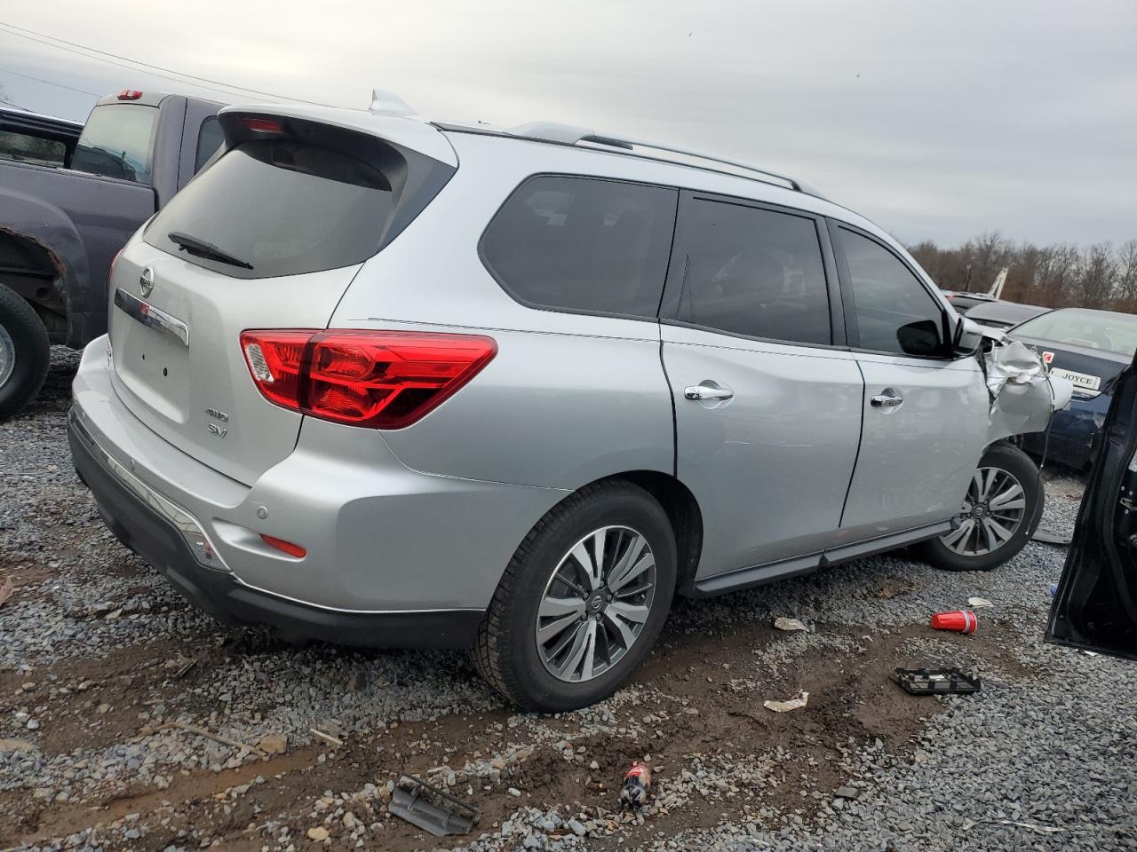 2019 Nissan Pathfinder S VIN: 5N1DR2MM3KC617986 Lot: 84933954