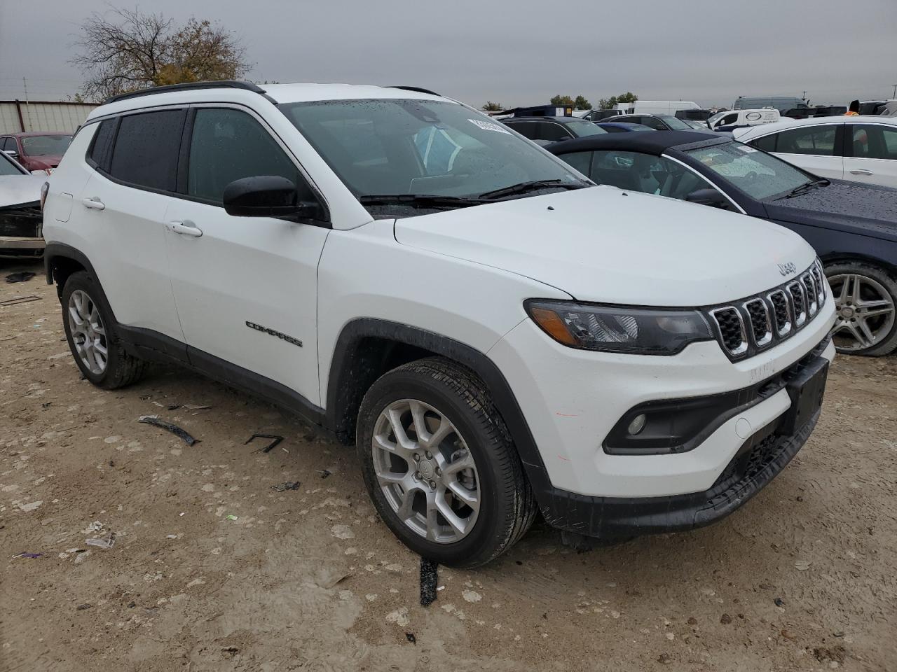 VIN 3C4NJDFN5RT149954 2024 JEEP COMPASS no.4