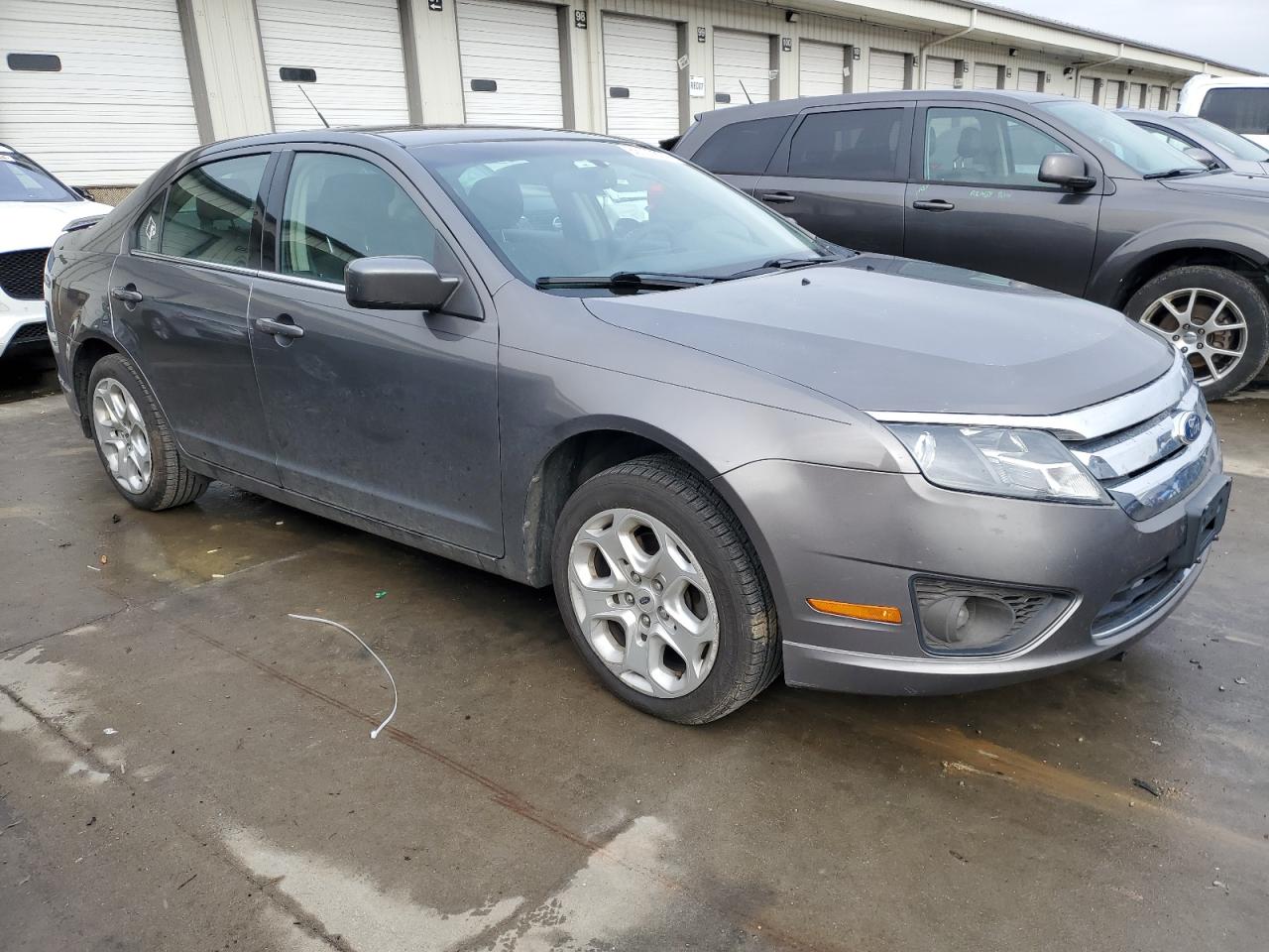 2011 Ford Fusion - Image 4