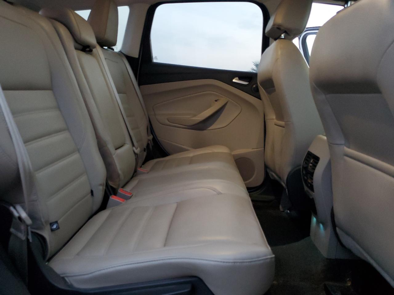 2017 Ford Escape - Image 10