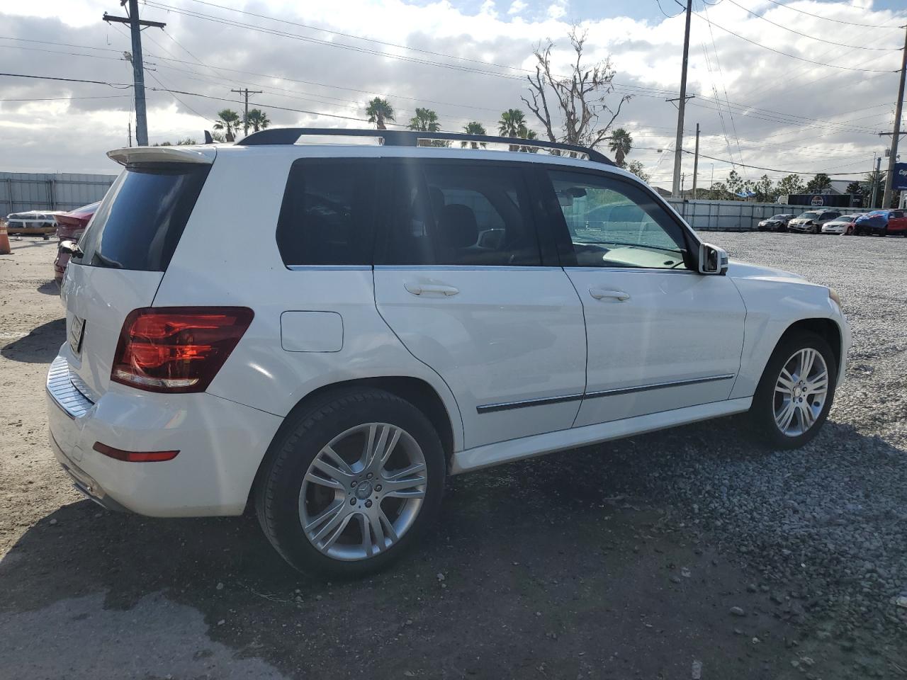 VIN WDCGG5HB0EG311952 2014 MERCEDES-BENZ GLK-CLASS no.3