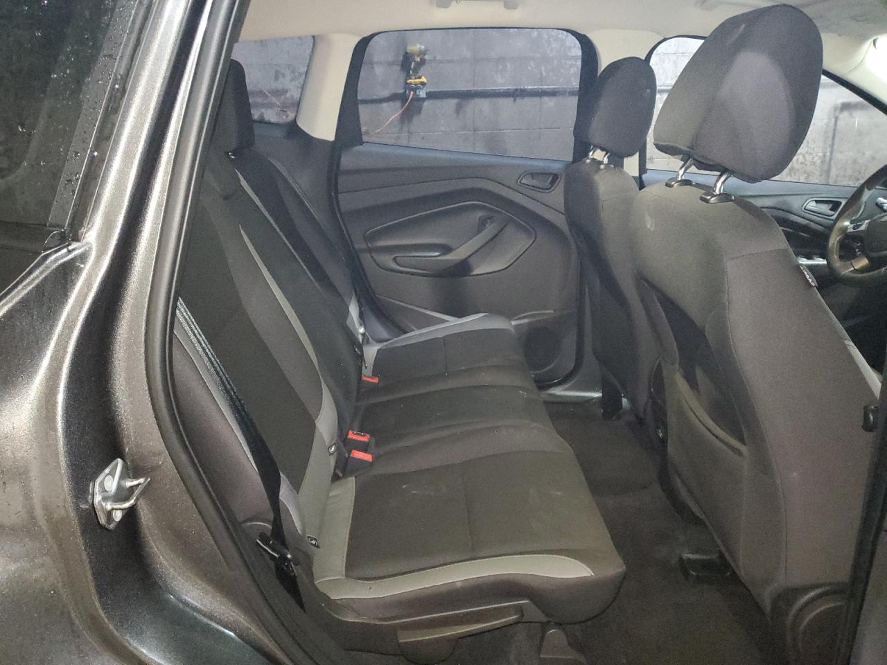 2015 Ford Escape - Image 11