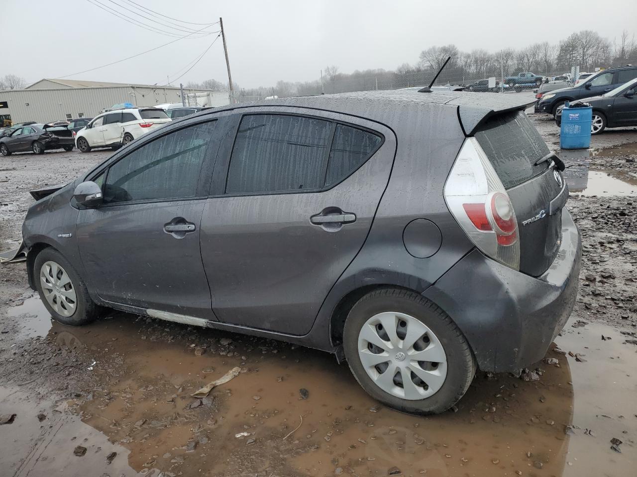 VIN JTDKDTB36D1553211 2013 TOYOTA PRIUS no.2