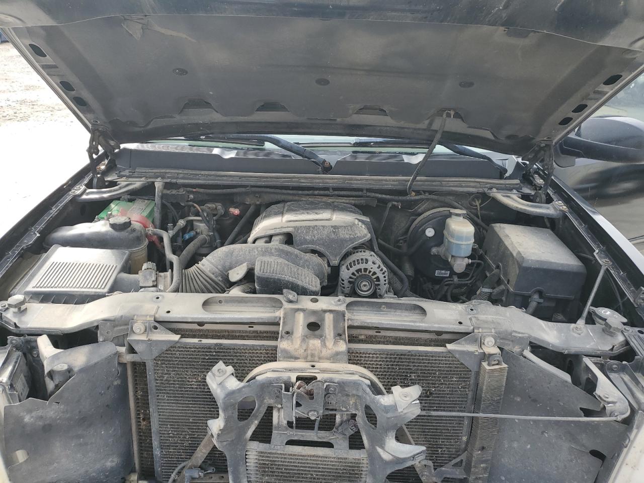 2009 Chevrolet Silverado - Image 12