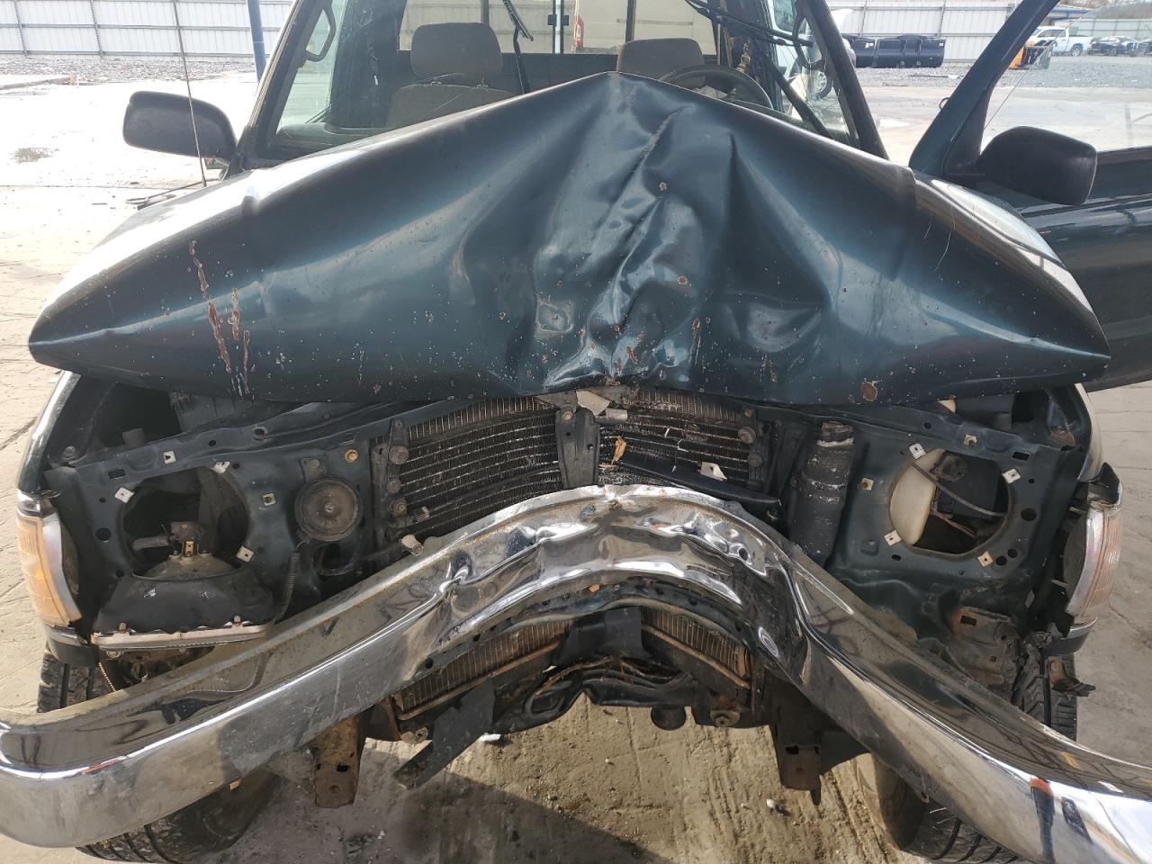 1996 Toyota Tacoma - Image 11