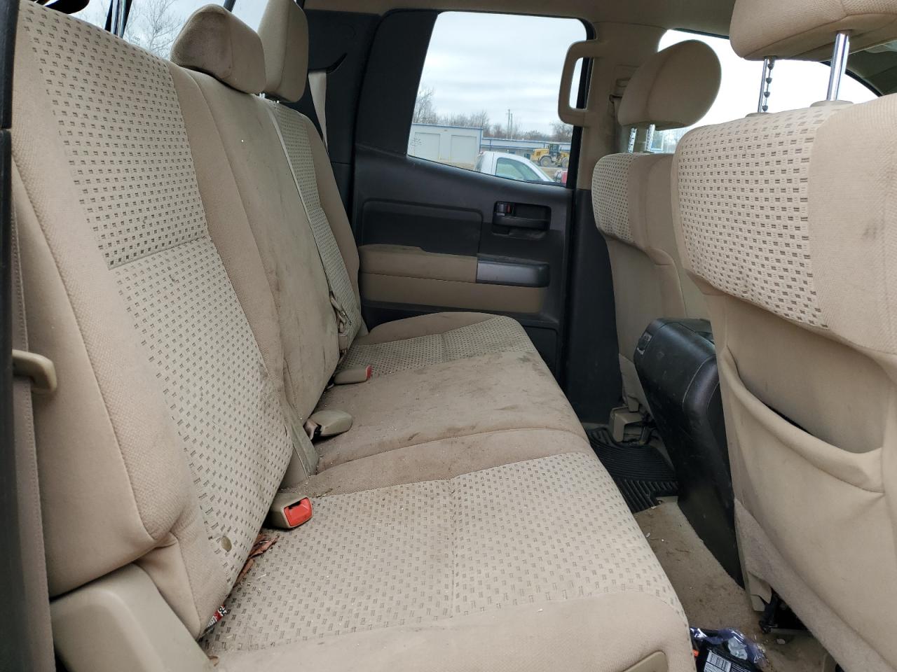2011 Toyota Tundra - Image 10