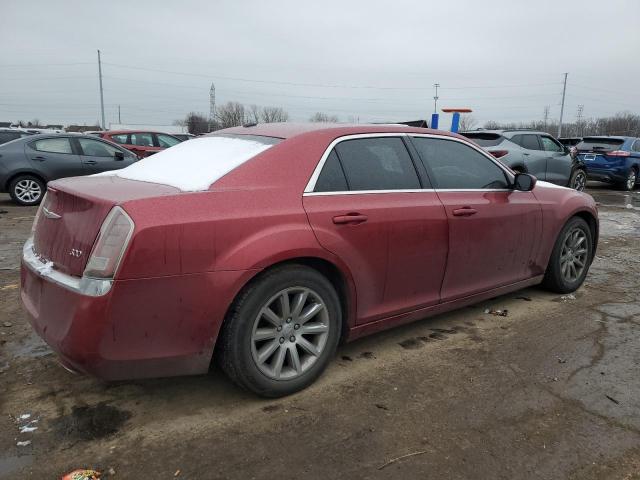  CHRYSLER 300 2013 Красный