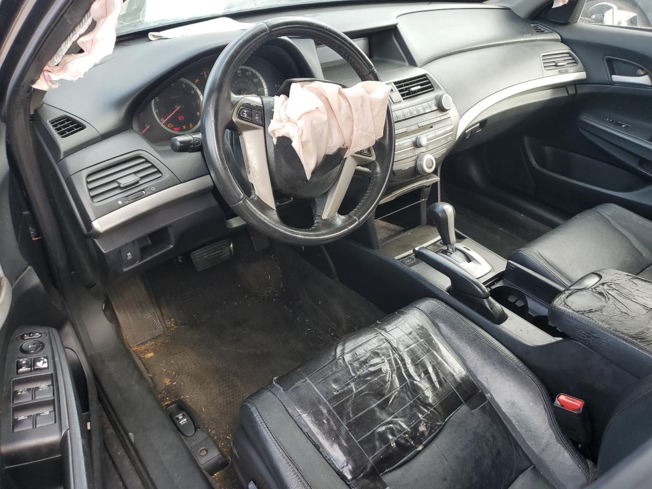 2011 Honda Accord - Image 8