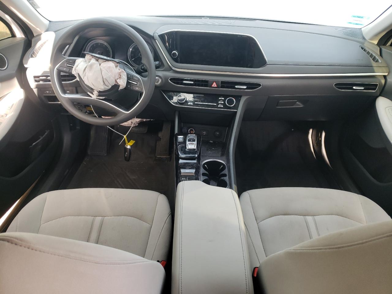 2023 Hyundai Sonata - Image 8