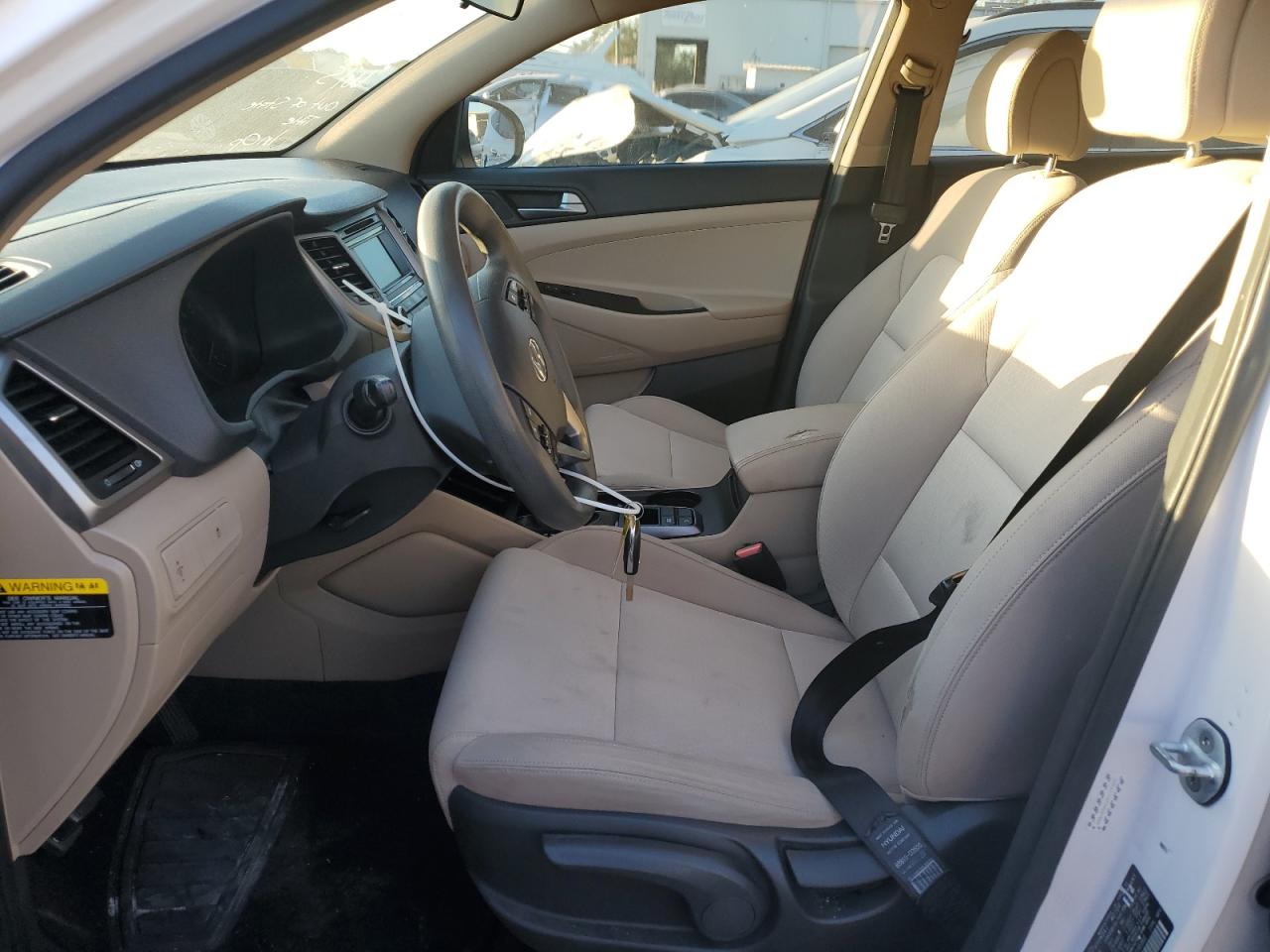 2016 Hyundai Tucson - Image 7