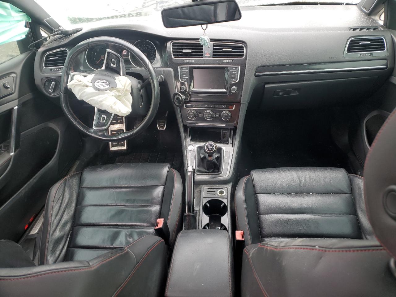 2015 Volkswagen Gti VIN: 3VW5T7AU4FM047087 Lot: 84506894