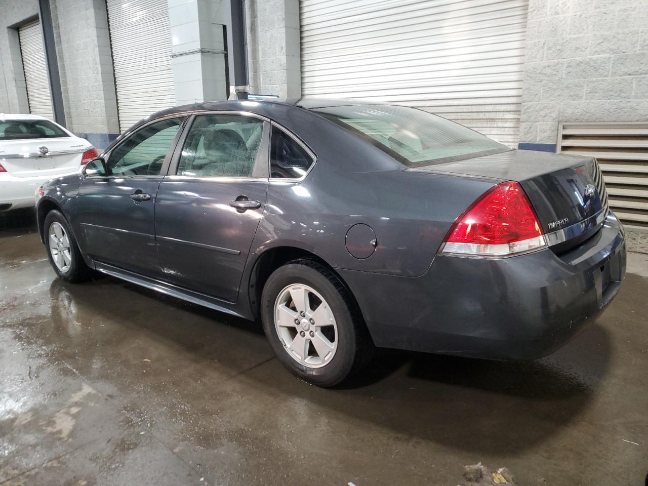 2011 Chevrolet Impala - Image 2