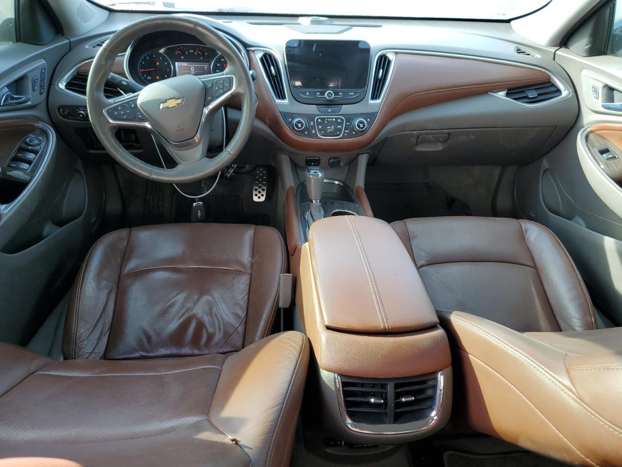 2016 Chevrolet Malibu - Image 8