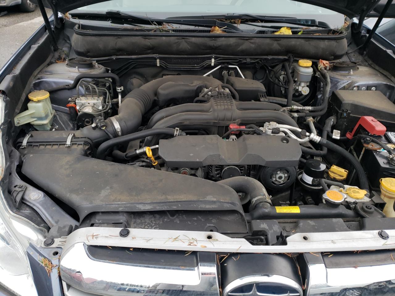 2014 Subaru Outback - Image 12