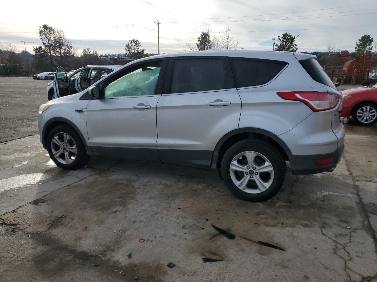 VIN 1FMCU0GX5FUB71165 2015 FORD ESCAPE no.2