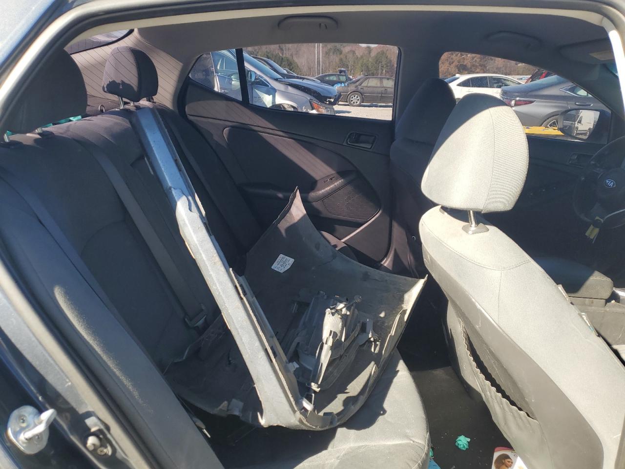 2015 Kia Optima - Image 10