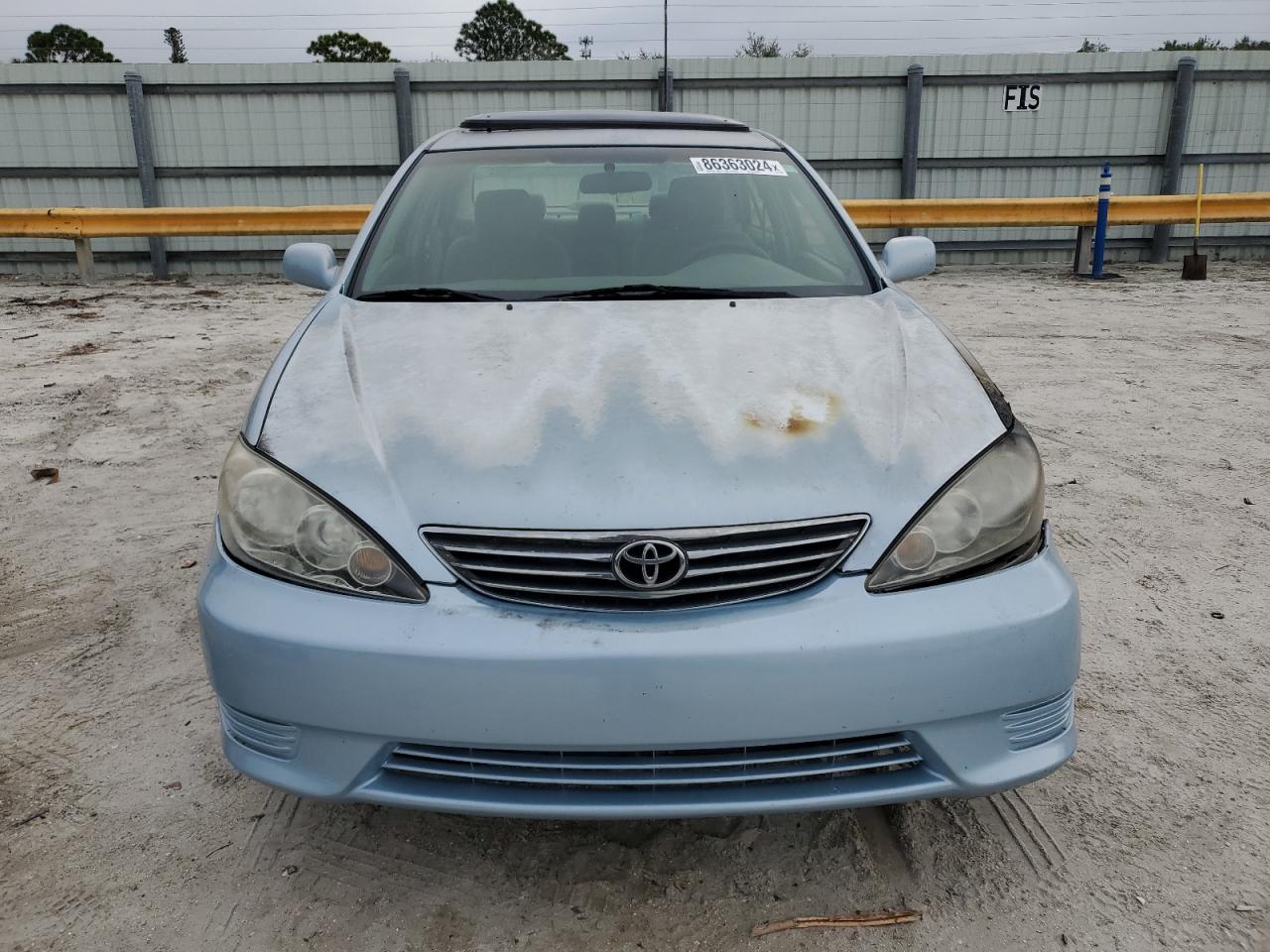 2005 Toyota Camry - Image 5