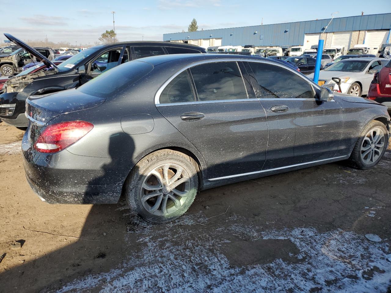 VIN 55SWF4KB4FU028147 2015 MERCEDES-BENZ C-CLASS no.3