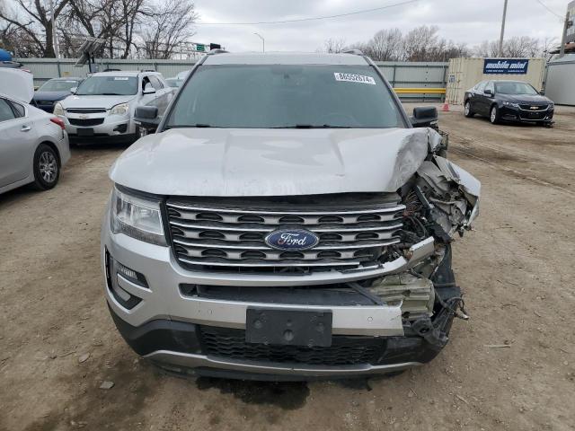  FORD EXPLORER 2017 Silver