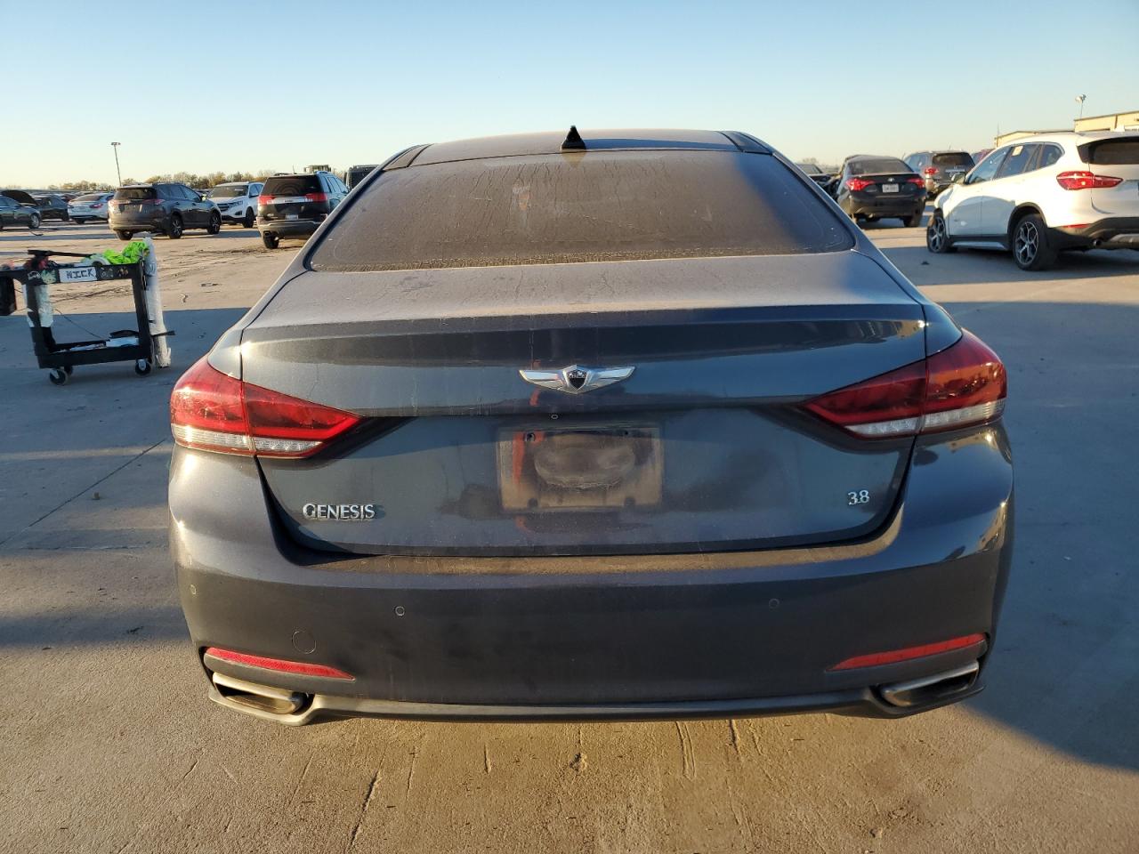 2015 Hyundai Genesis 3.8L VIN: KMHGN4JE0FU078602 Lot: 84430394