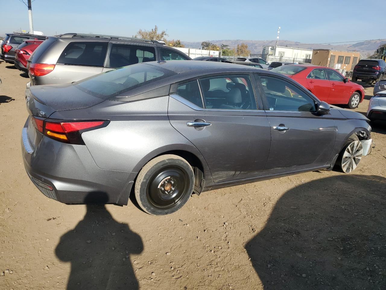 VIN 1N4BL4DV5NN337227 2022 NISSAN ALTIMA no.3