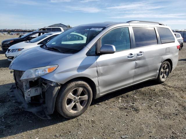 2016 Toyota Sienna Le