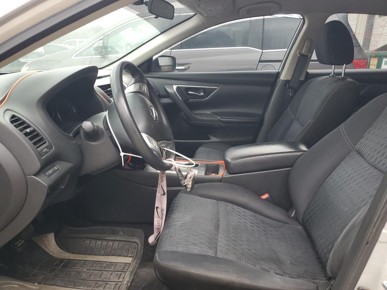 2016 Nissan Altima - Image 7