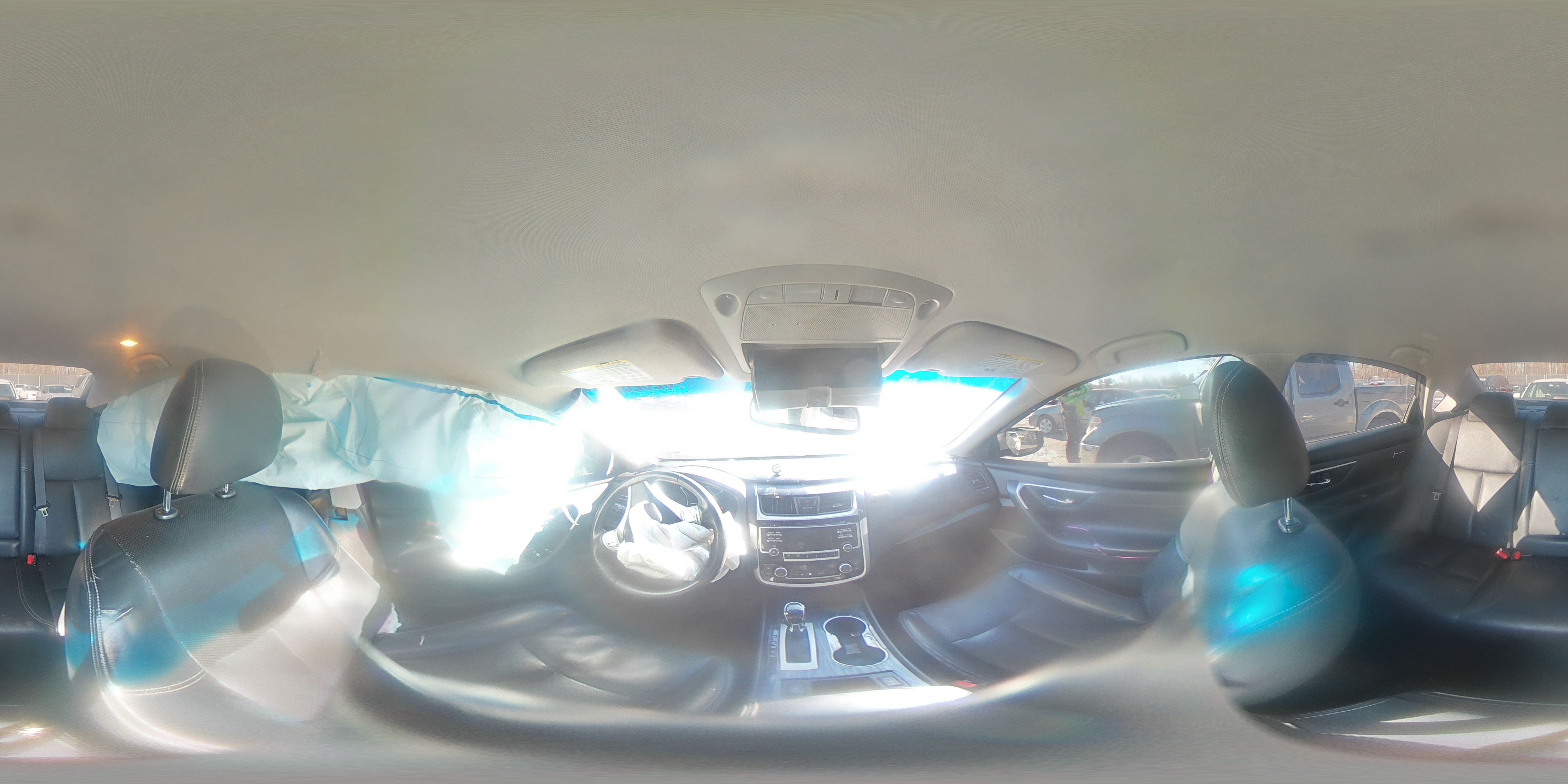 2018 Nissan Altima - Image 12