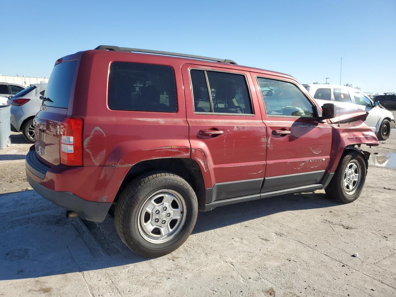 VIN 1C4NJPBB2FD110317 2015 JEEP PATRIOT no.3