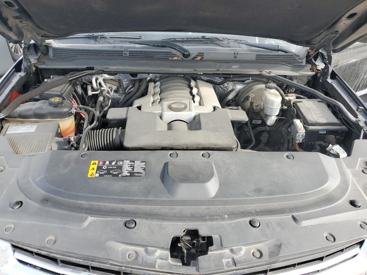 2018 Cadillac Escalade Platinum VIN: 1GYS4DKJ3JR133000 Lot: 84537584