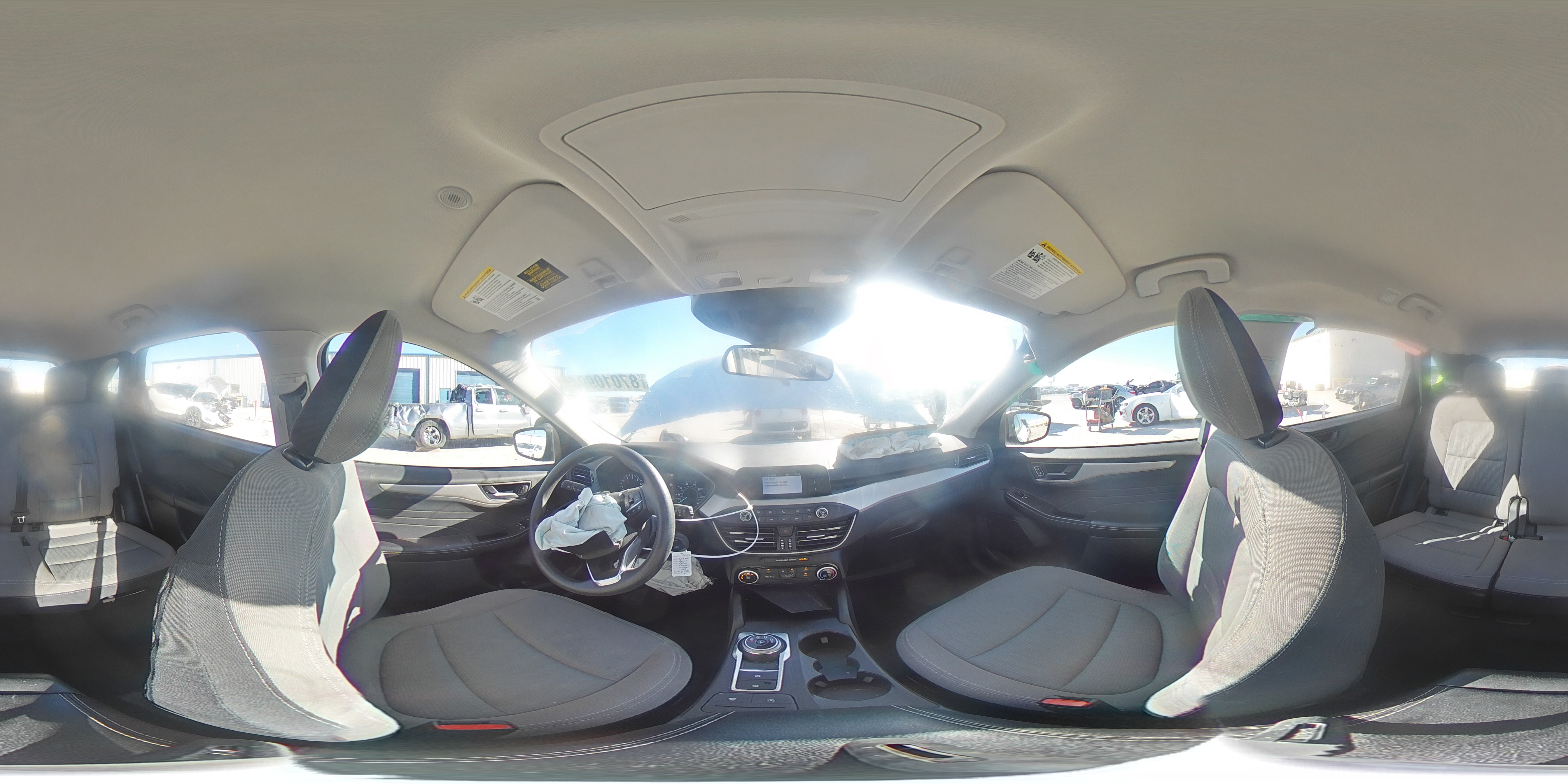2022 Ford Escape - Image 16