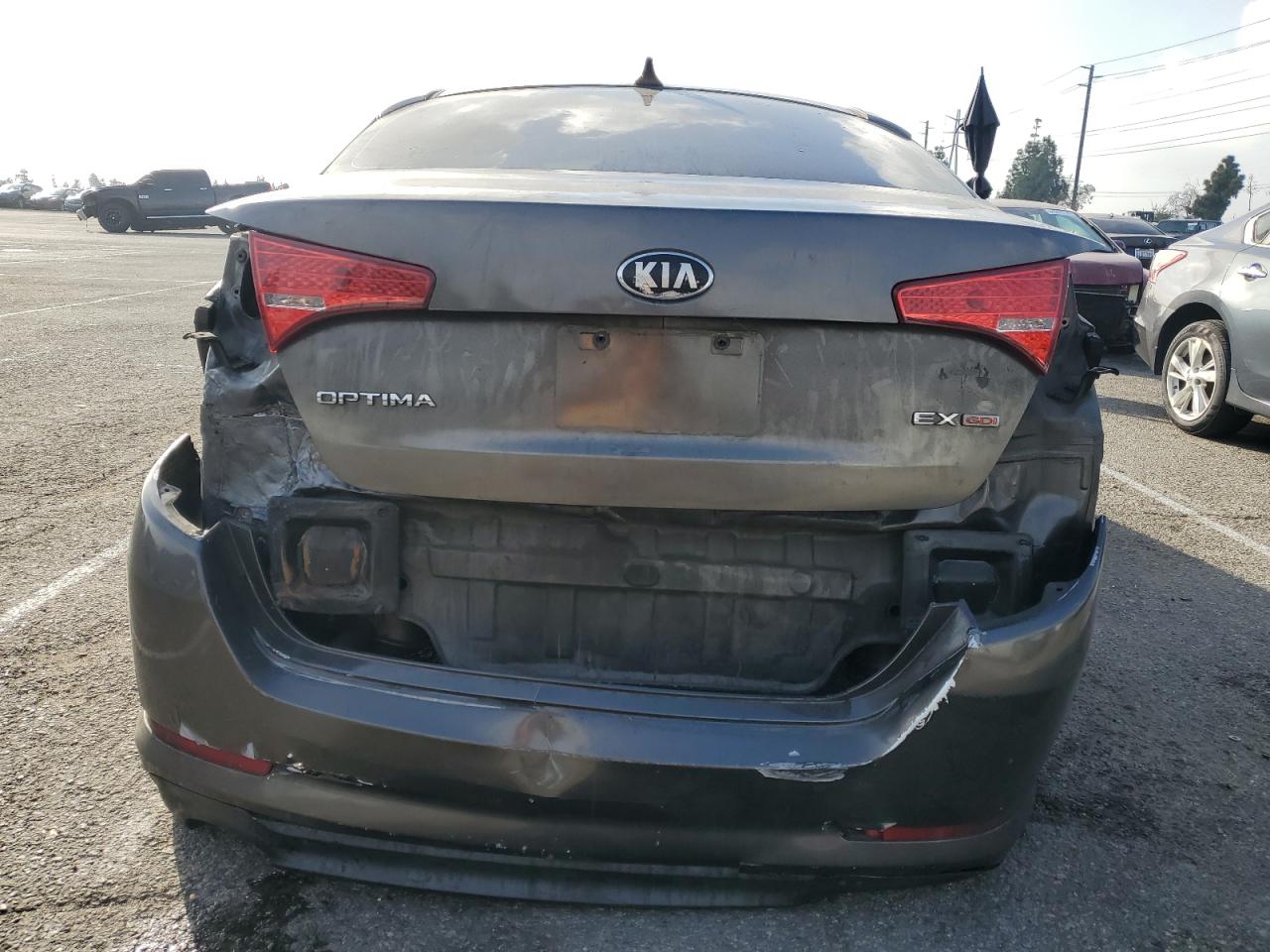 VIN 5XXGM4A70DG140575 2013 KIA OPTIMA no.6