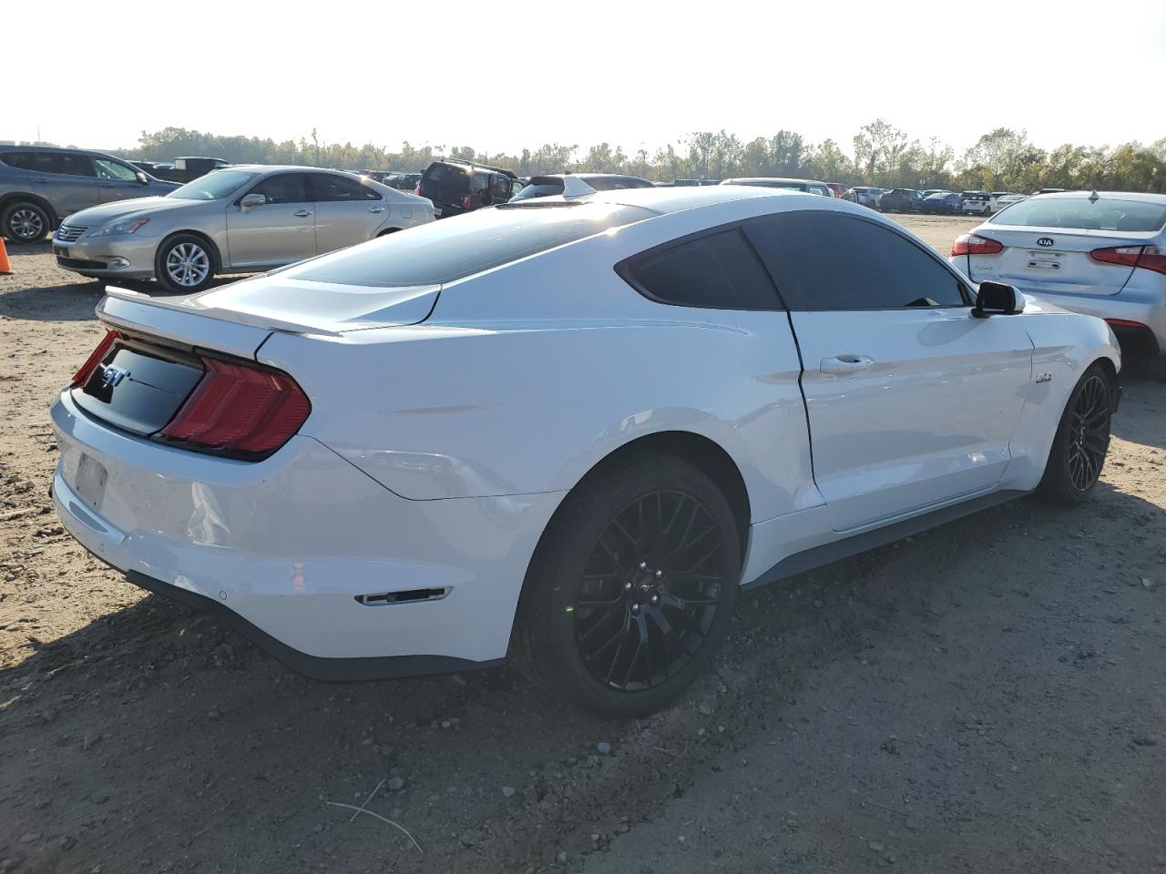 2022 Ford Mustang - Image 3