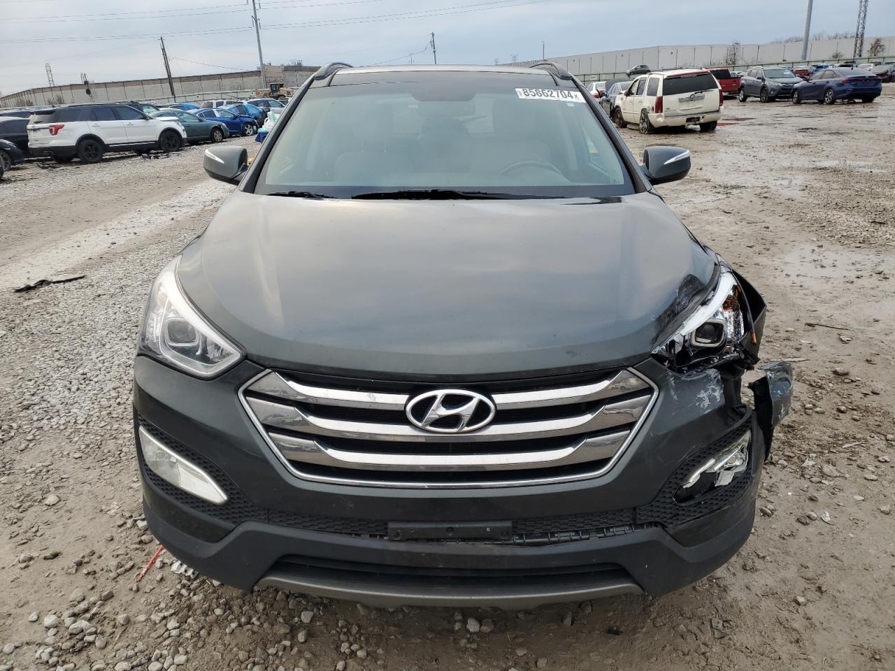 2014 Hyundai Santa Fe - Image 5