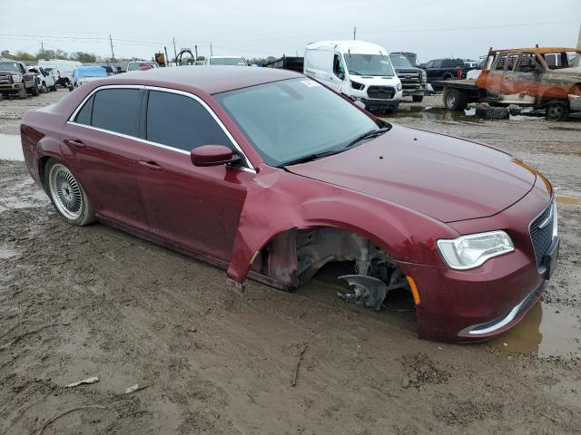  CHRYSLER 300 2015 Красный