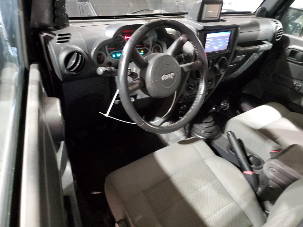 2009 Jeep Wrangler - Image 8