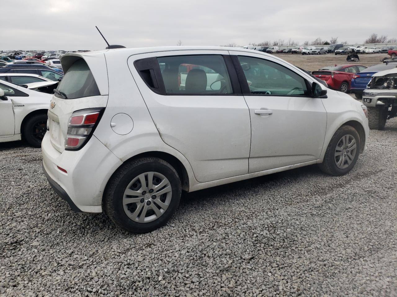 2018 Chevrolet Sonic - Image 3