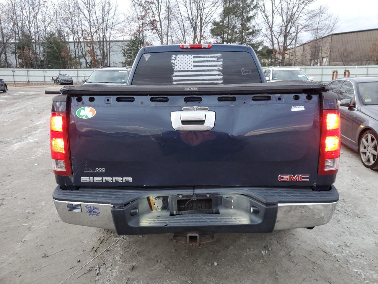 2009 GMC Sierra - Image 6