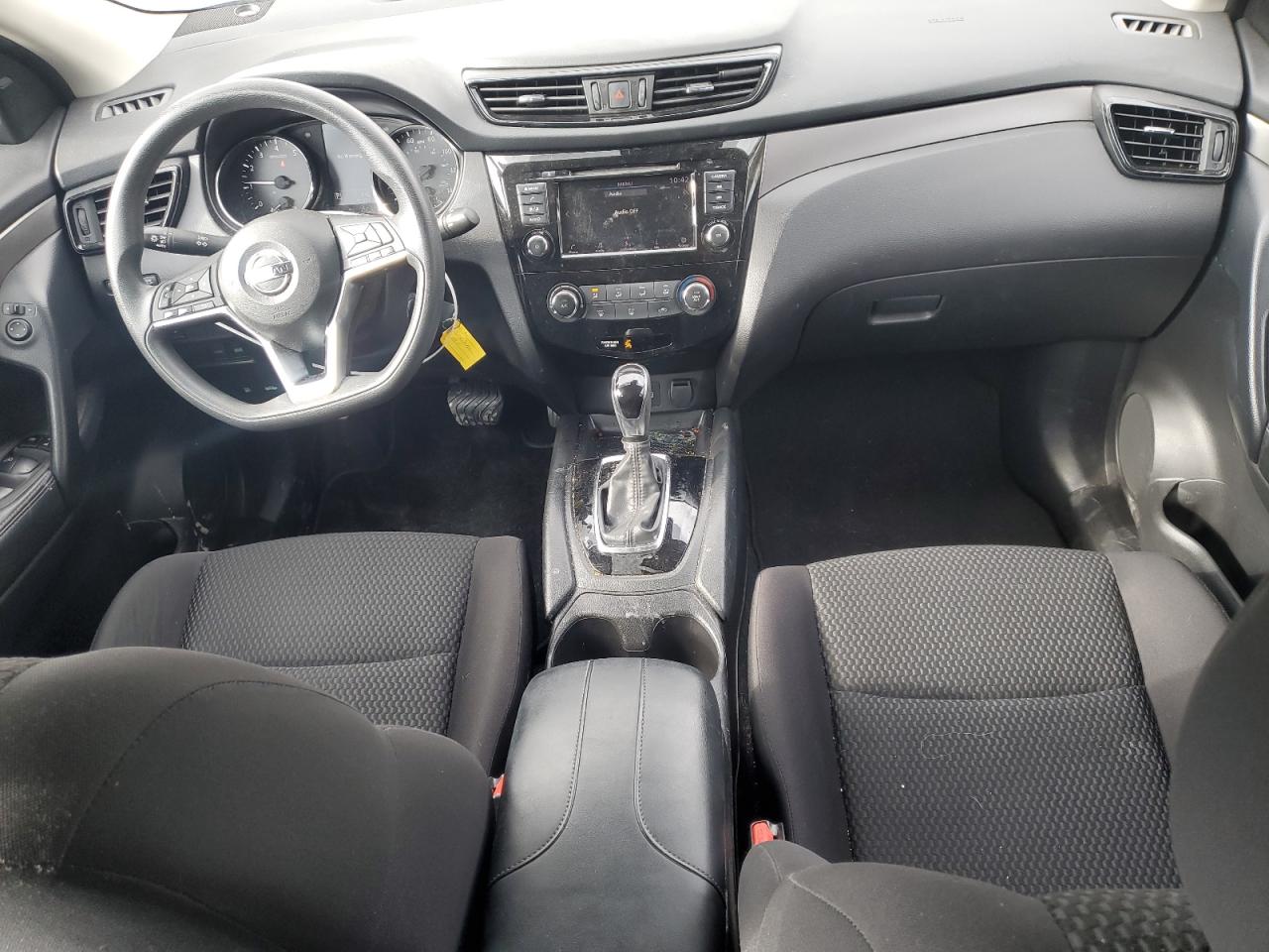 2020 Nissan Rogue - Image 8