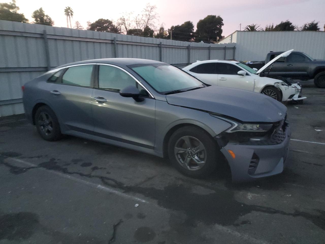 2021 Kia K5 - Image 4