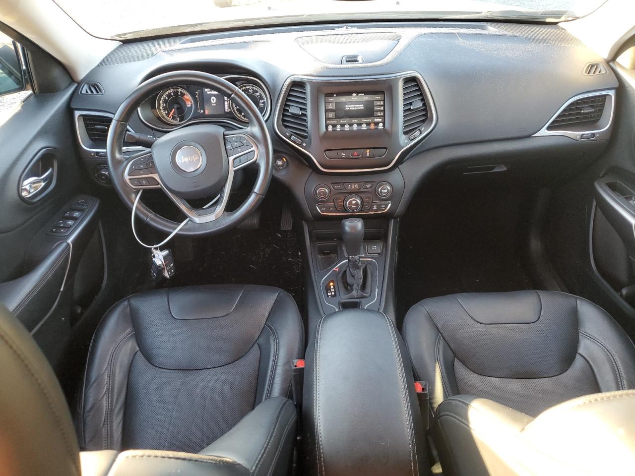 2020 Jeep Grand Cherokee - Image 8