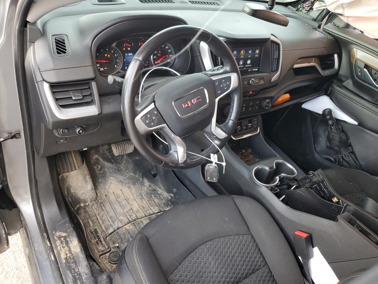 2020 GMC Terrain - Image 8