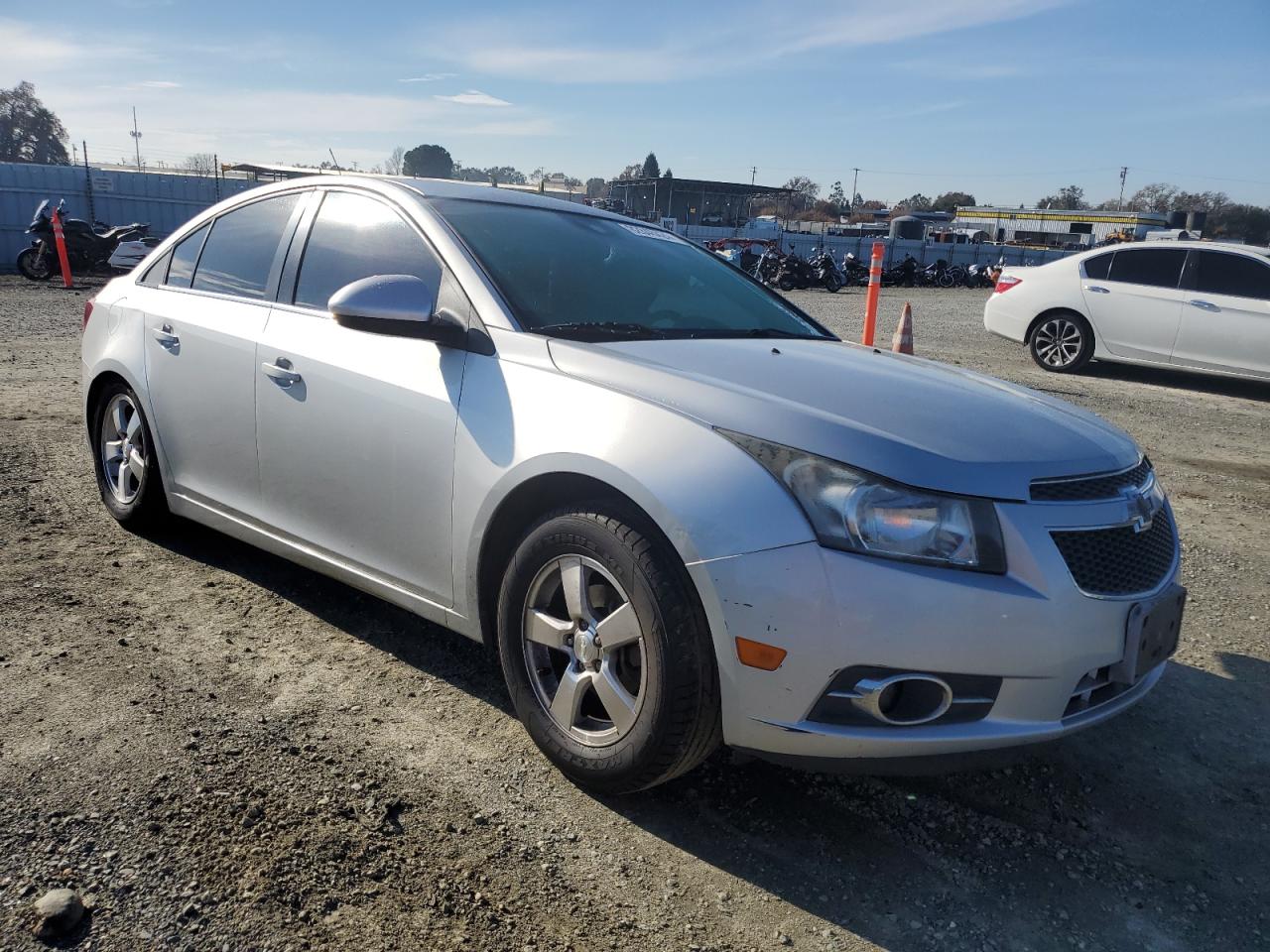 2014 Chevrolet Cruze - Image 4