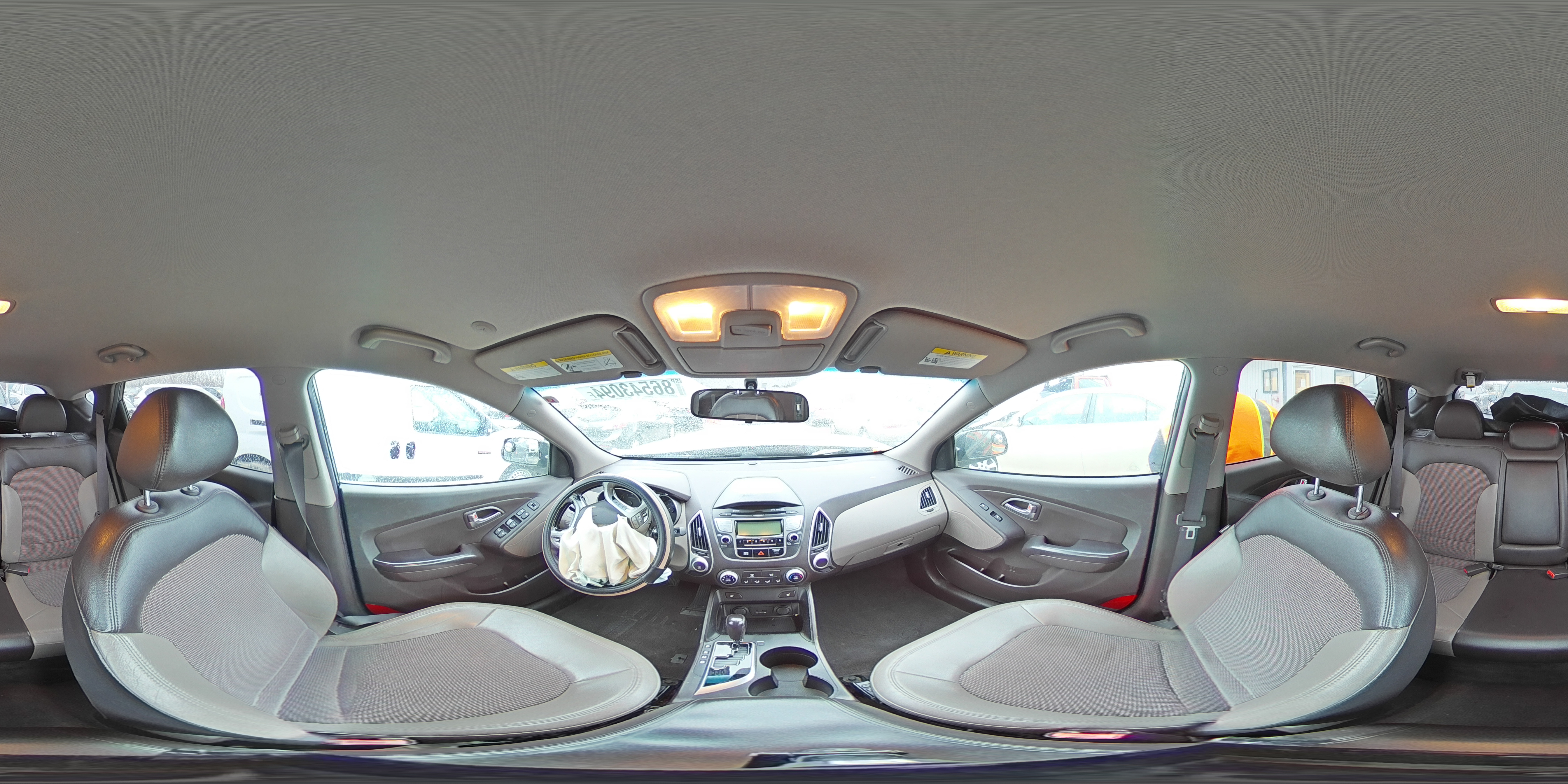 2013 Hyundai Tucson - Image 15
