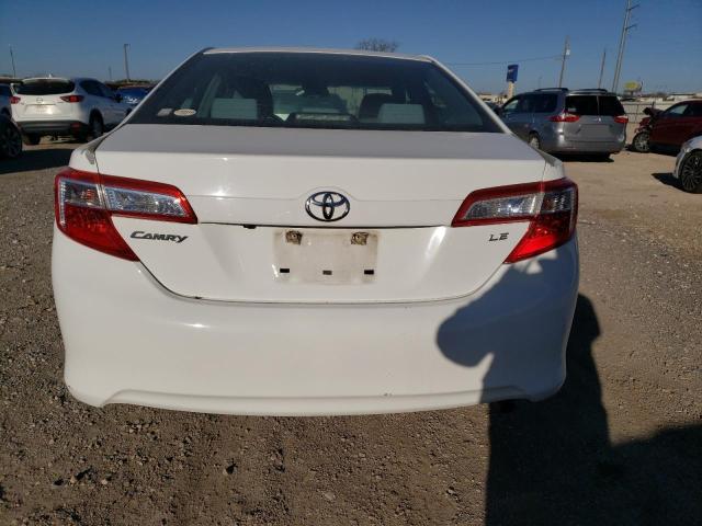  TOYOTA CAMRY 2014 Biały