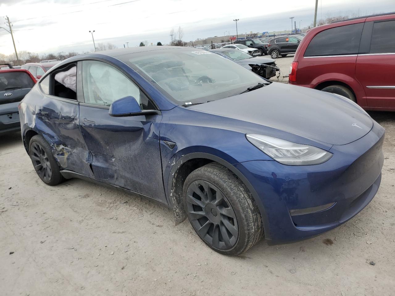 2023 Tesla Model Y VIN: 7SAYGDEE2PA152951 Lot: 84819304